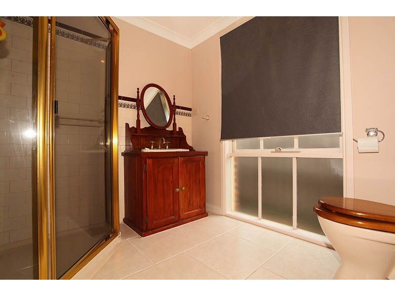 1 Sapphire Court, Narre Warren VIC 3805