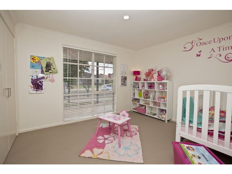 5 Van Court, Narre Warren VIC 3805