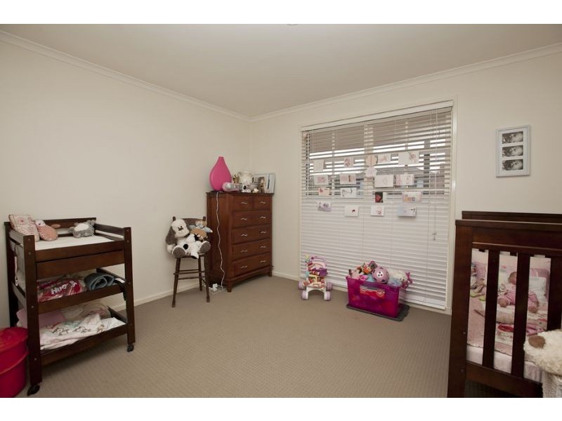 5 Van Court, Narre Warren VIC 3805