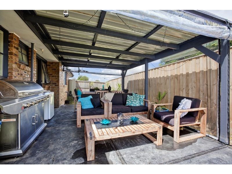 5 Van Court, Narre Warren VIC 3805