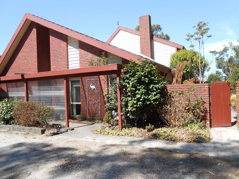 28 Mayfield Road, Cranbourne VIC 3977