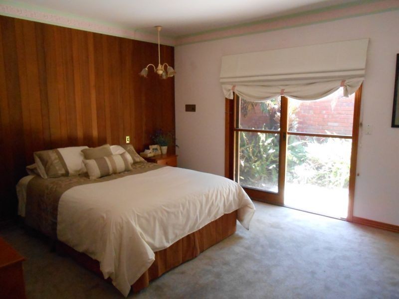 28 Mayfield Road, Cranbourne VIC 3977