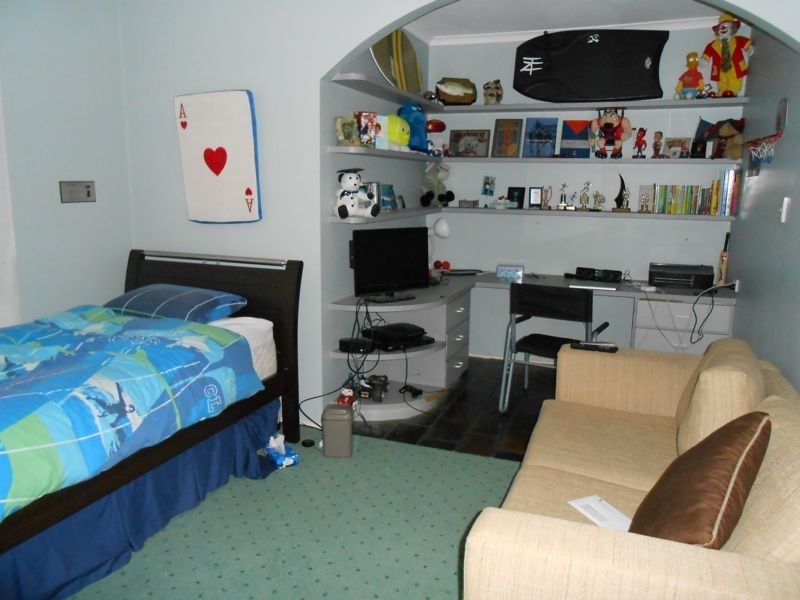 28 Mayfield Road, Cranbourne VIC 3977