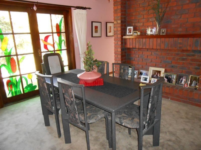 28 Mayfield Road, Cranbourne VIC 3977