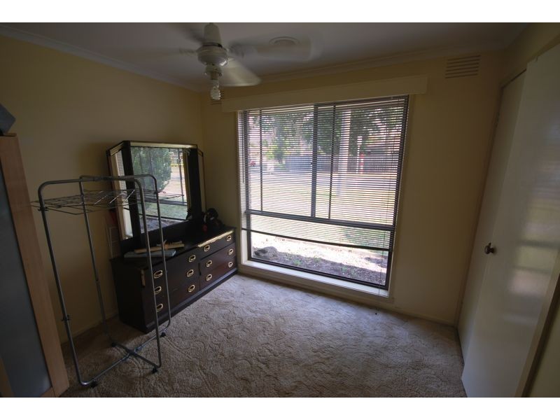 1/1 Fairfield Street, Cranbourne VIC 3977