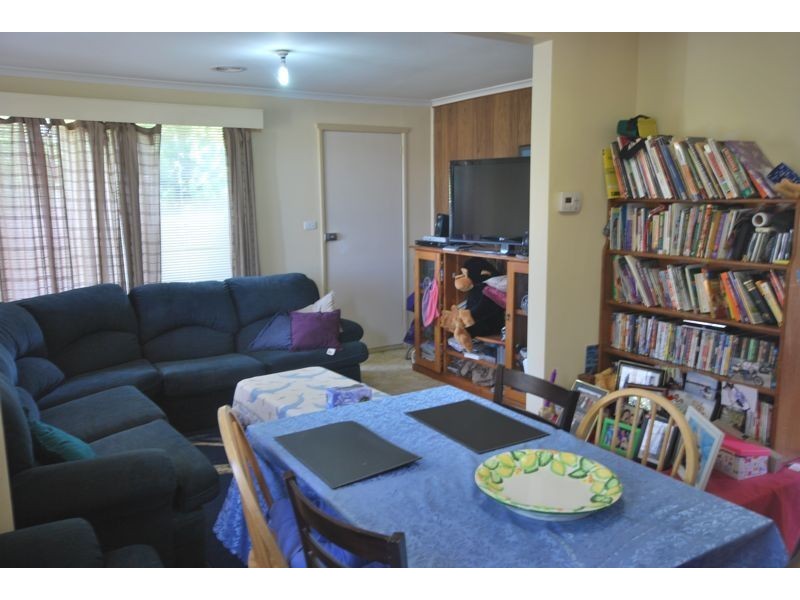 1/1 Fairfield Street, Cranbourne VIC 3977