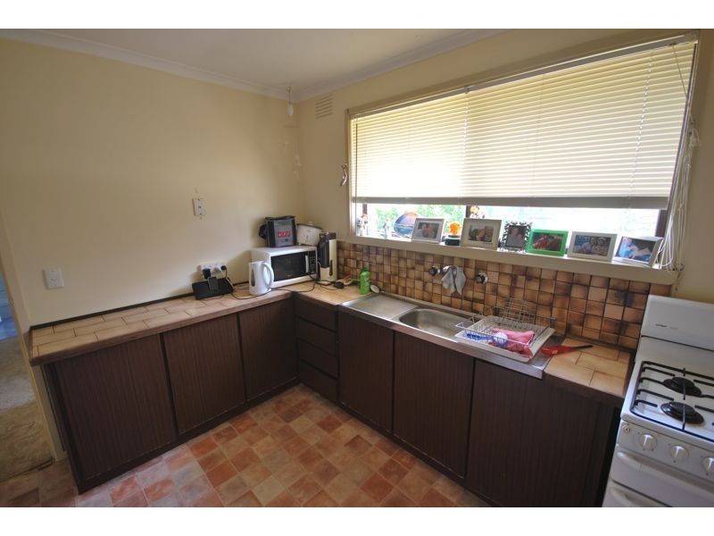 1/1 Fairfield Street, Cranbourne VIC 3977