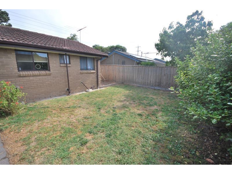 1/1 Fairfield Street, Cranbourne VIC 3977