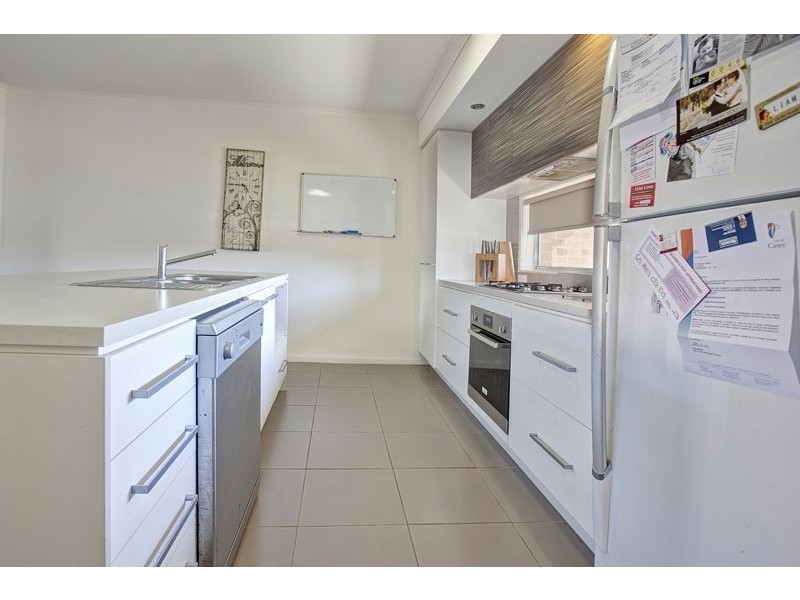 10 Karri Drive, Cranbourne VIC 3977