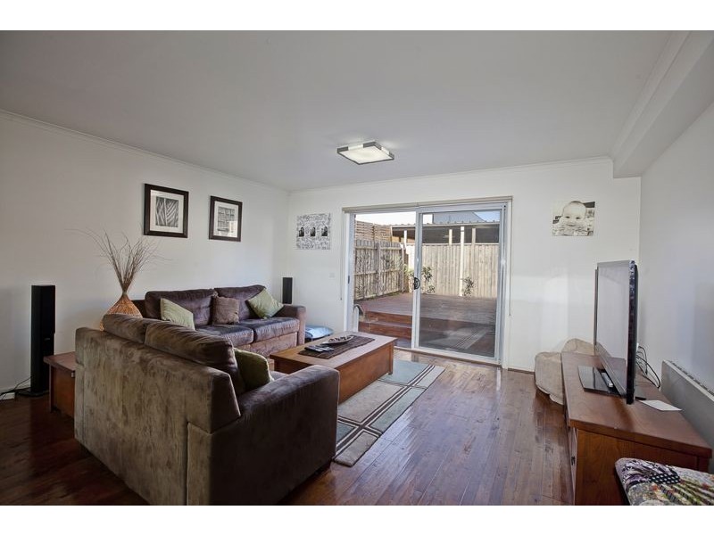 10 Karri Drive, Cranbourne VIC 3977