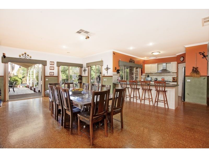 38 Mayfield Road, Cranbourne East VIC 3977