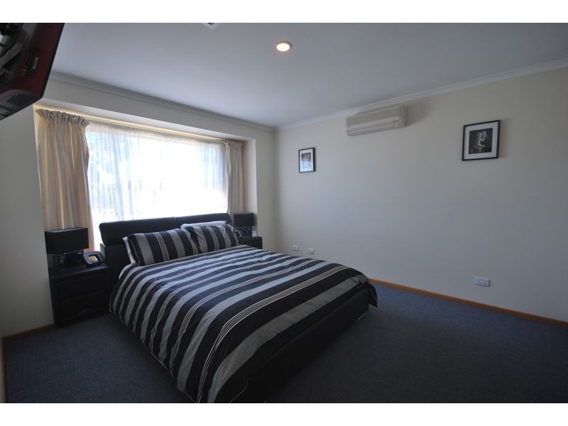 10 Talara Court, Cranbourne VIC 3977