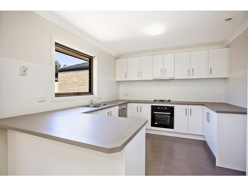 1/8 William Street, Cranbourne VIC 3977