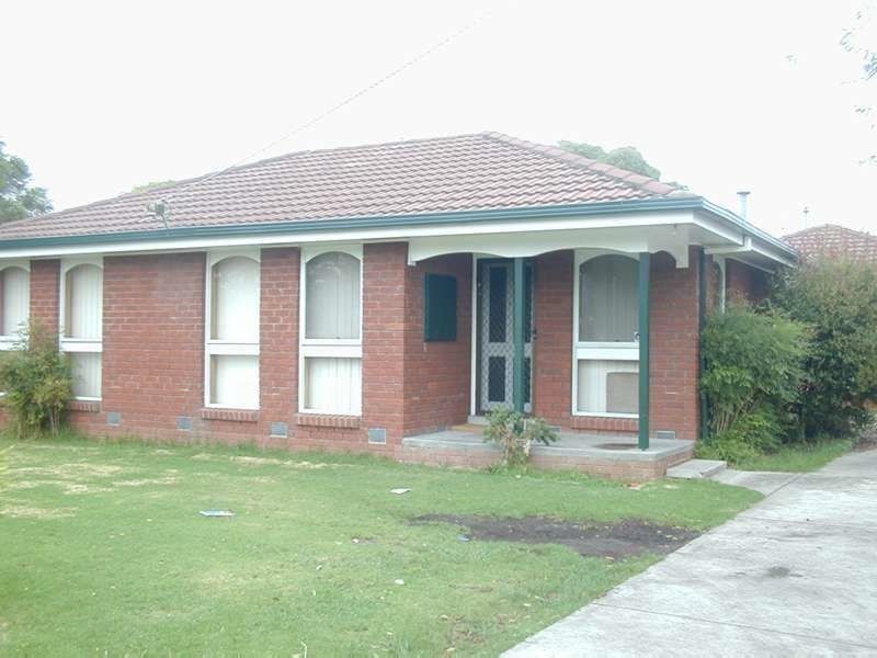 1/128 Camms Road, Cranbourne VIC 3977