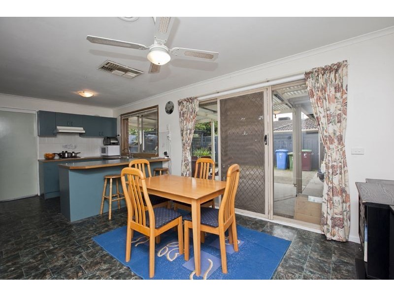 12 Reginald Court, Cranbourne West VIC 3977