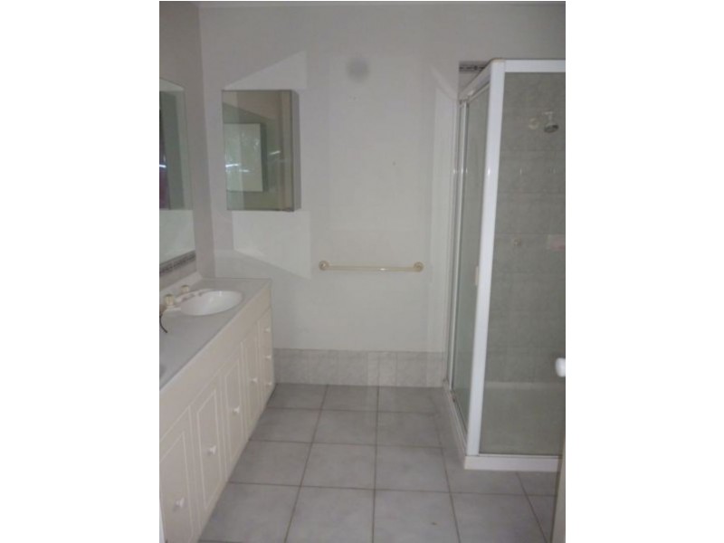 52 Harold Keys Drive, Narre Warren VIC 3805