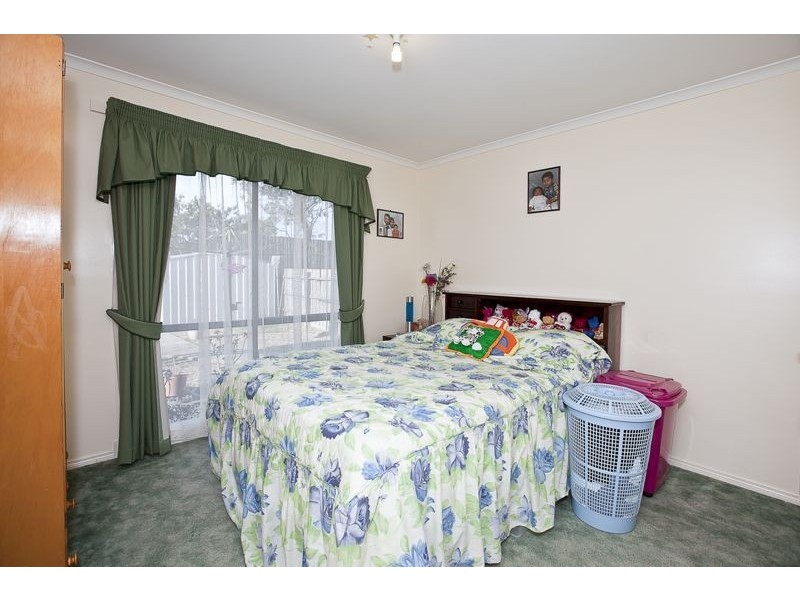 5 Landau Court, Cranbourne North VIC 3977