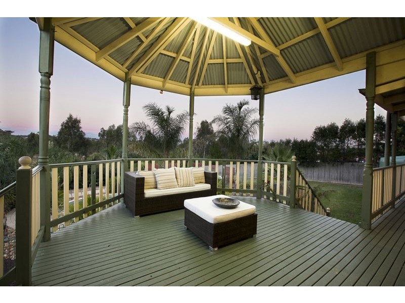 38-40 Brookvale Close, Beaconsfield VIC 3807