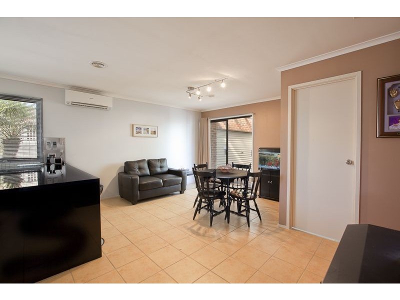 7 Fosters Court, Cranbourne North VIC 3977
