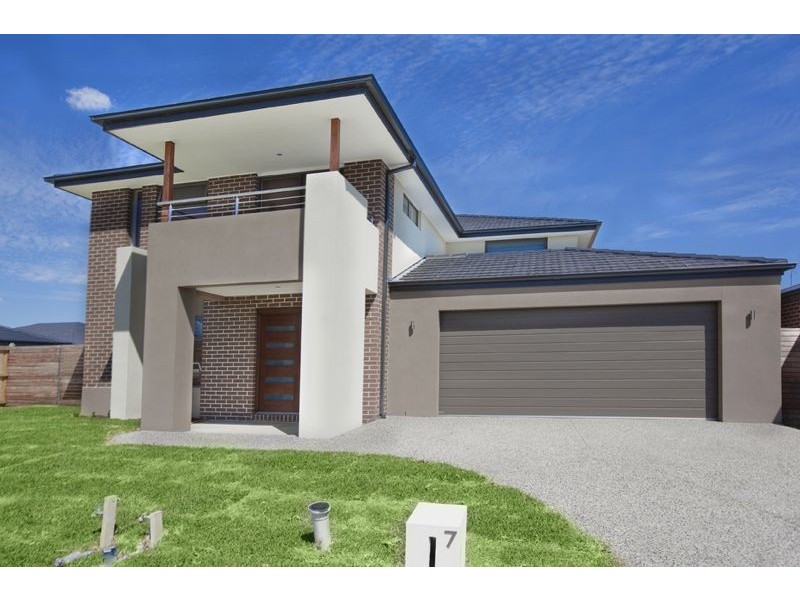 7 Honeybark Crescent, Lyndhurst VIC 3975