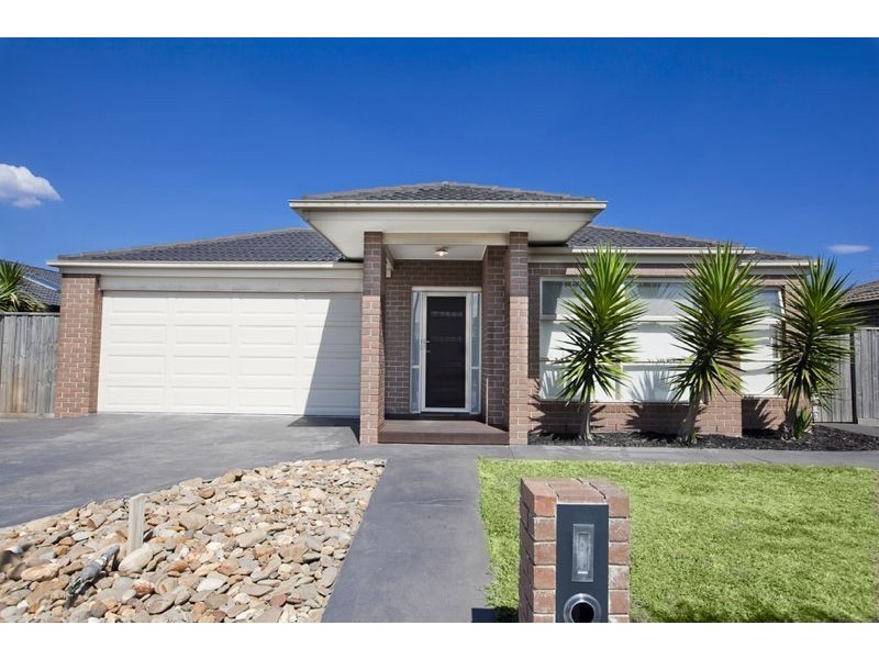 5 Desert Rose Court, Cranbourne VIC 3977
