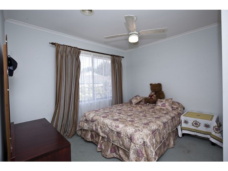 22 Haydn Place, Narre Warren South VIC 3805