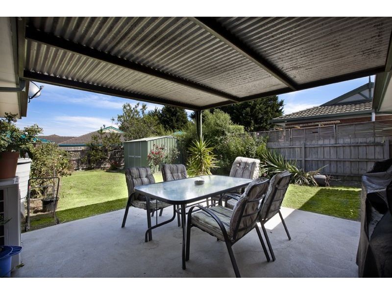 22 Haydn Place, Narre Warren South VIC 3805