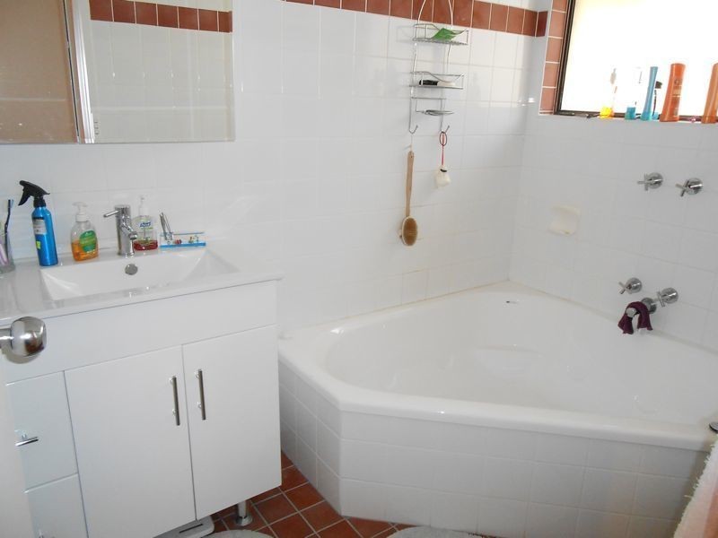 38 Campbell Parade, Cranbourne VIC 3977