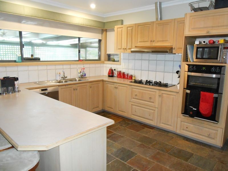 3 Loganberry Close, Cranbourne North VIC 3977