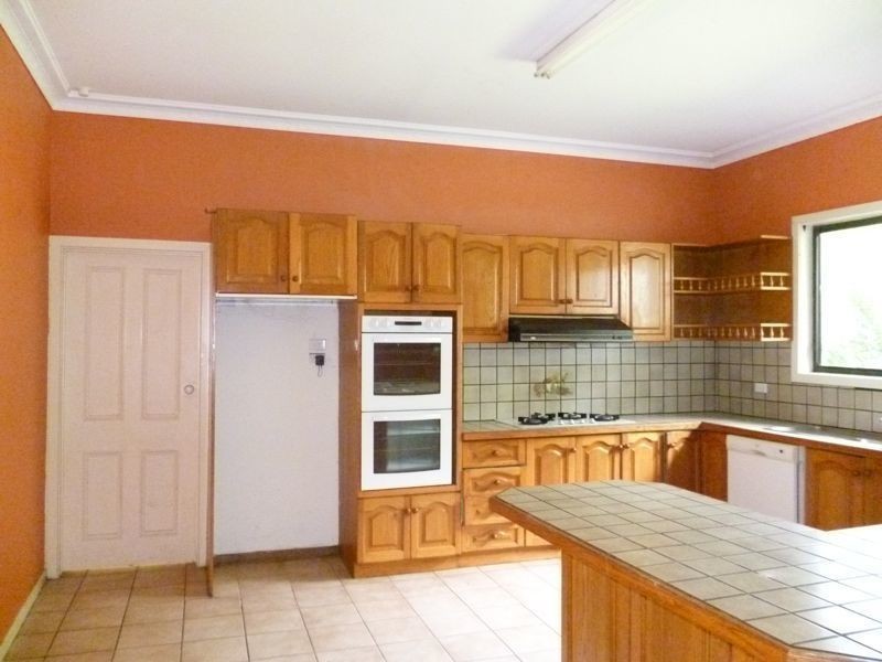 2260 South Gippsland Highway, Devon Meadows VIC 3977