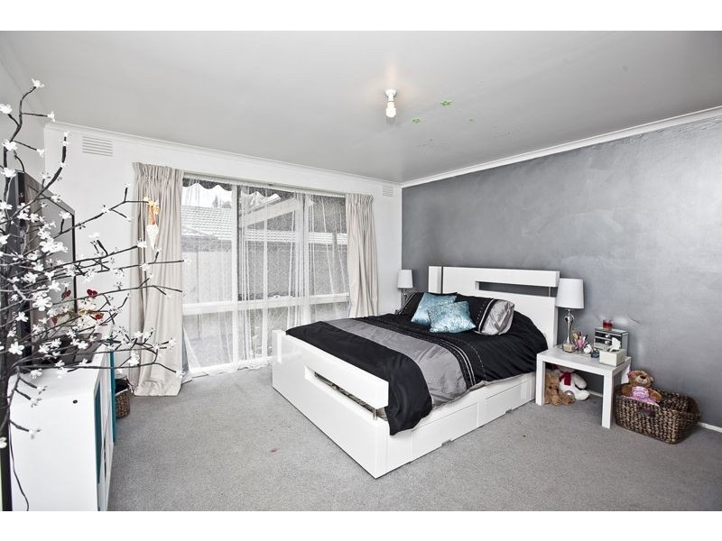 11 Virginia Street, Cranbourne VIC 3977