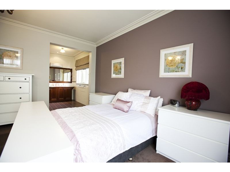 6 Red Mallee Court, Lyndhurst VIC 3975