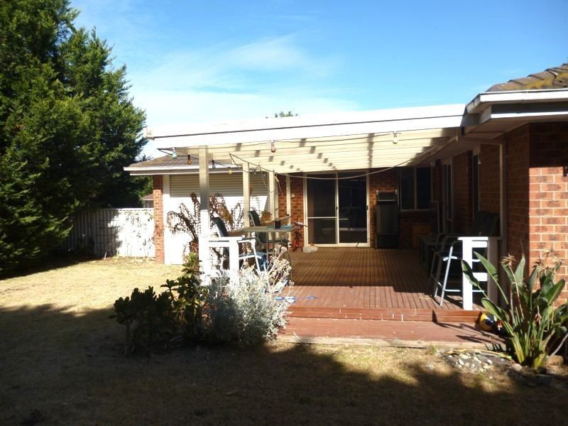 10 Cumquat Court, Cranbourne North VIC 3977