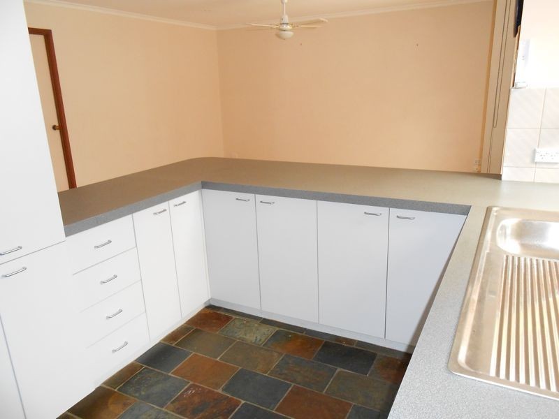 2 Thornton Close, Hallam VIC 3803