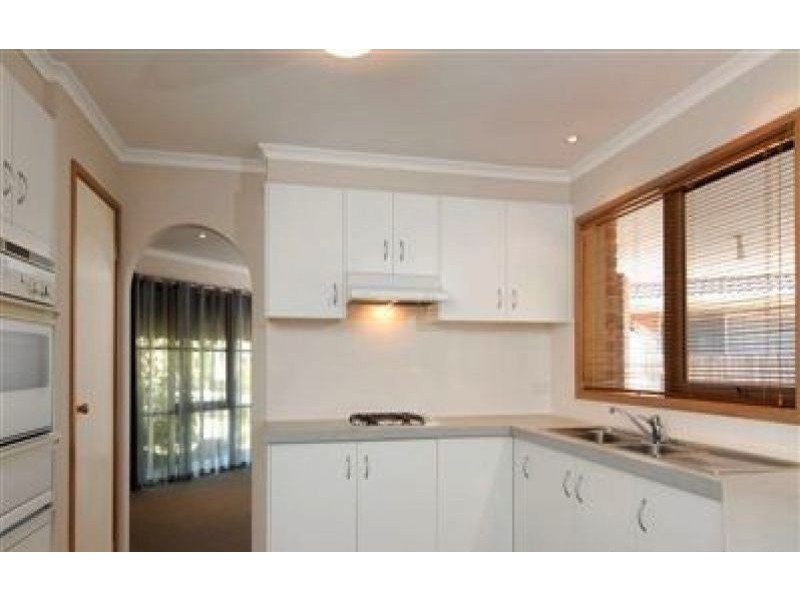 10 Penhurst Street, Narre Warren VIC 3805