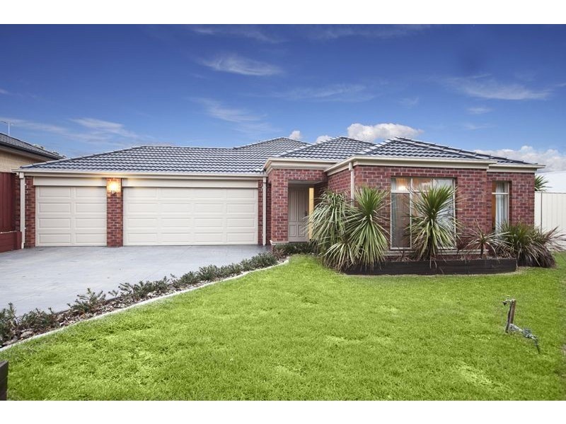 39 Viewgrand Drive, Berwick VIC 3806