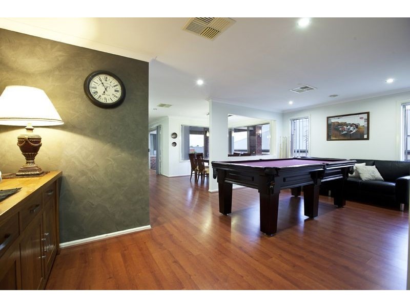 39 Viewgrand Drive, Berwick VIC 3806