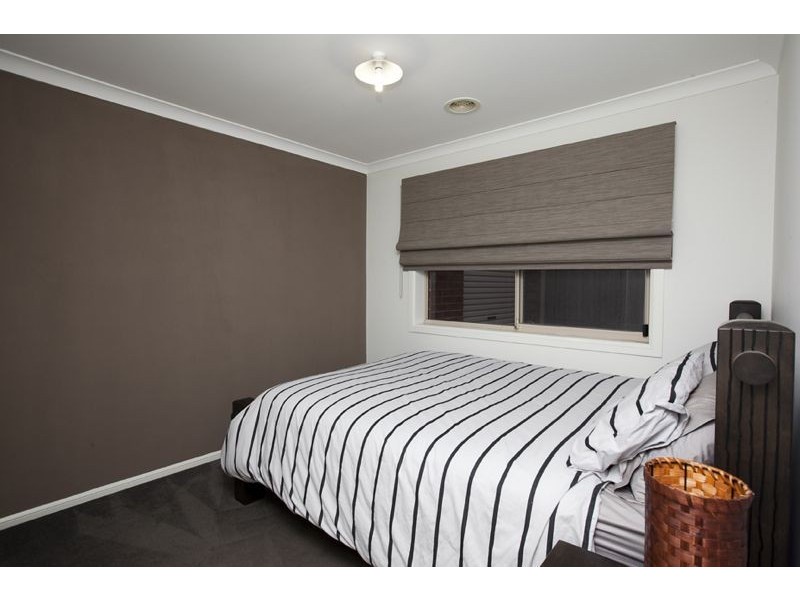 39 Viewgrand Drive, Berwick VIC 3806