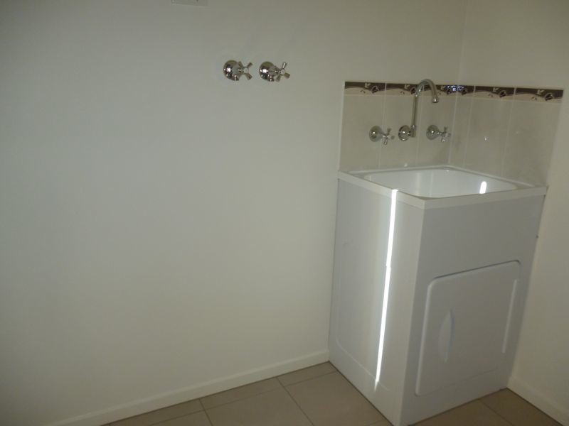 86 Sabel Drive, Cranbourne North VIC 3977