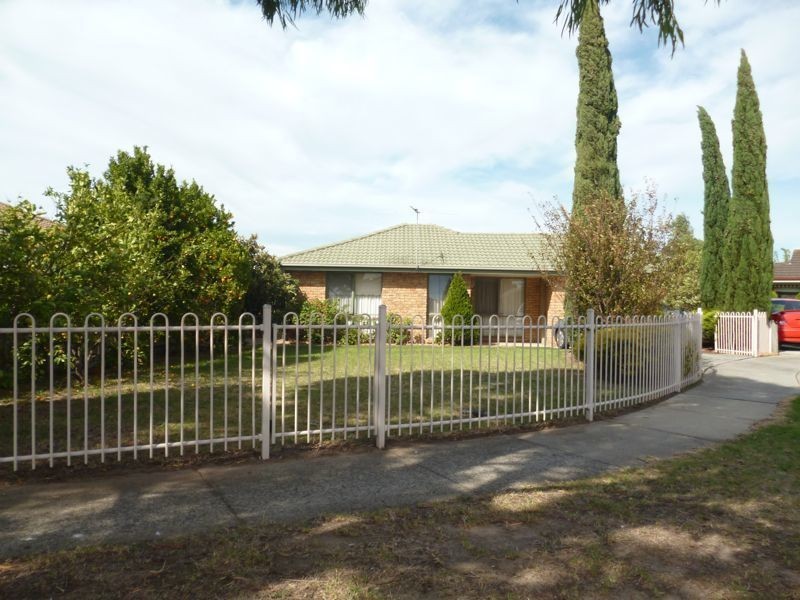 6 Durham Court, Narre Warren VIC 3805