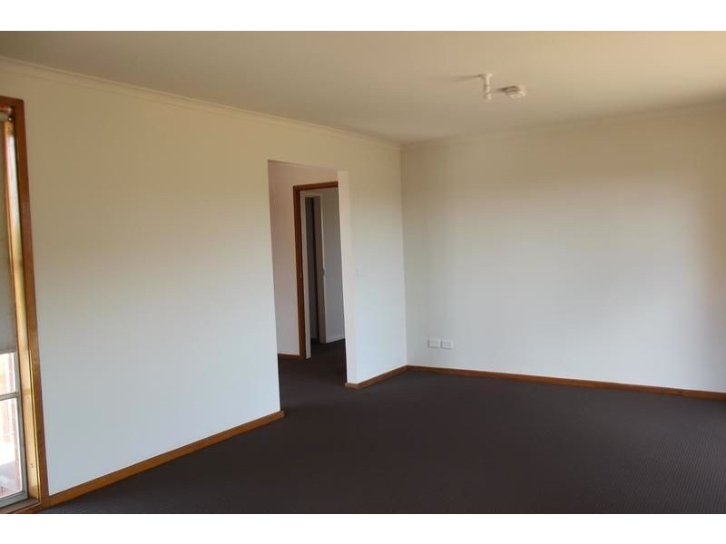 26 Caley Street, Frankston North VIC 3200