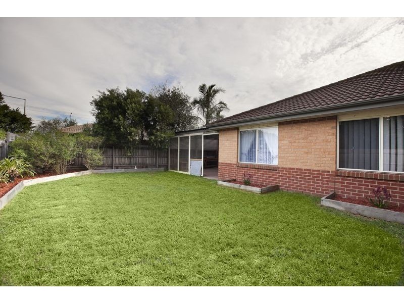 21 Pine Hill Court, Cranbourne North VIC 3977