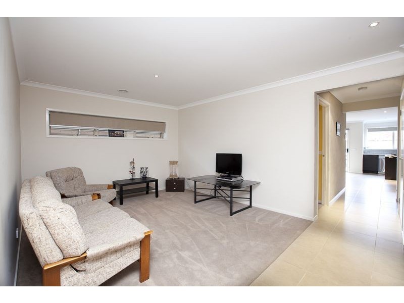 41 Gregson Grove, Lyndhurst VIC 3975