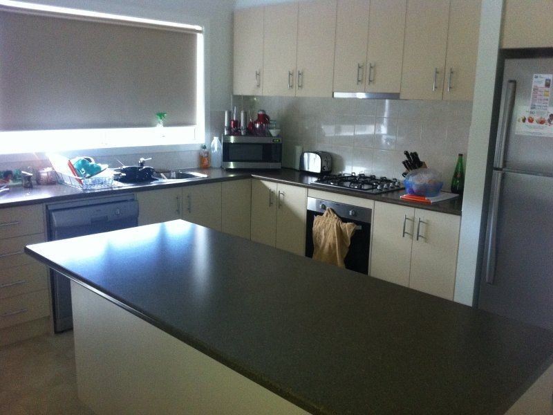 11 Galenia Street, Cranbourne North VIC 3977