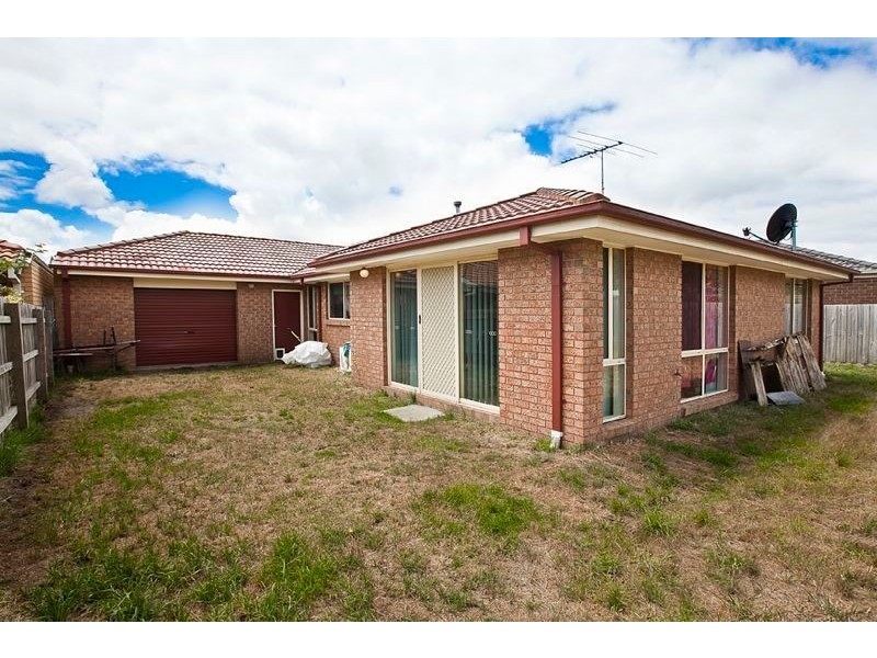 44 Merribah Way, Cranbourne West VIC 3977