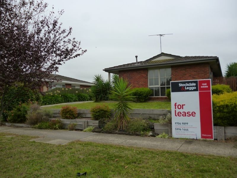 22 Amber Crescent, Narre Warren VIC 3805