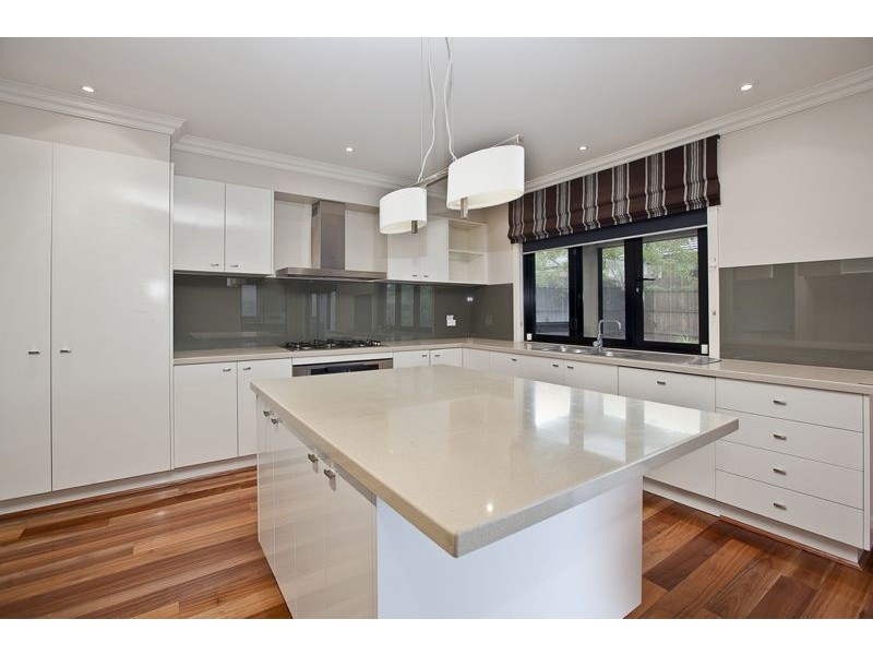 29 Golden Grove Drive, Narre Warren South VIC 3805