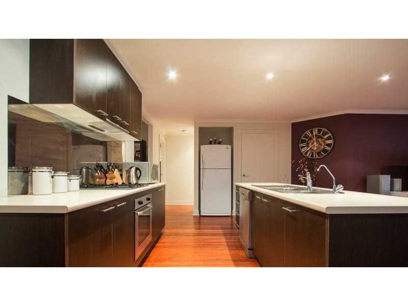 86 Fleet Street, Narre Warren South VIC 3805