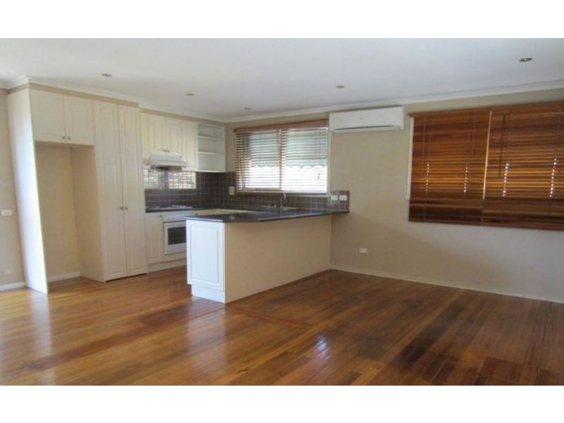 24 Sweet Gum Avenue, Narre Warren VIC 3805