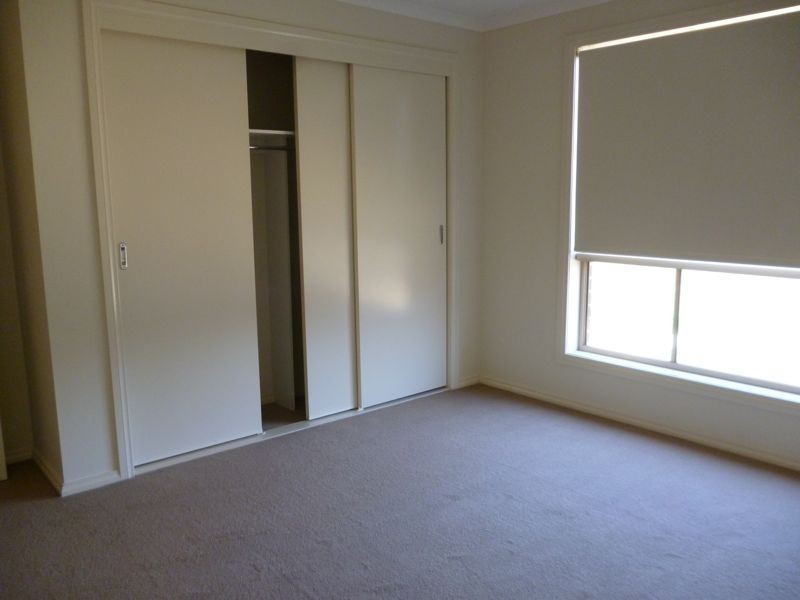 43 Bluemist Circuit, Lyndhurst VIC 3975